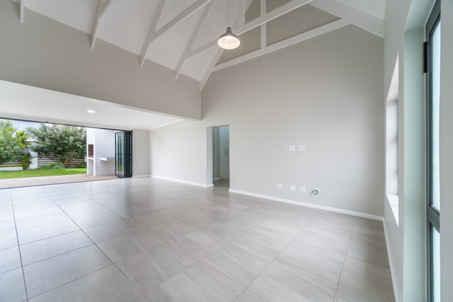 3 Bedroom Property for Sale in St Francis Links Eastern Cape